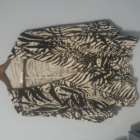 Coldwater Creek sweater women’s size xl mid-length sleeve cream background - Picture 1 of 16
